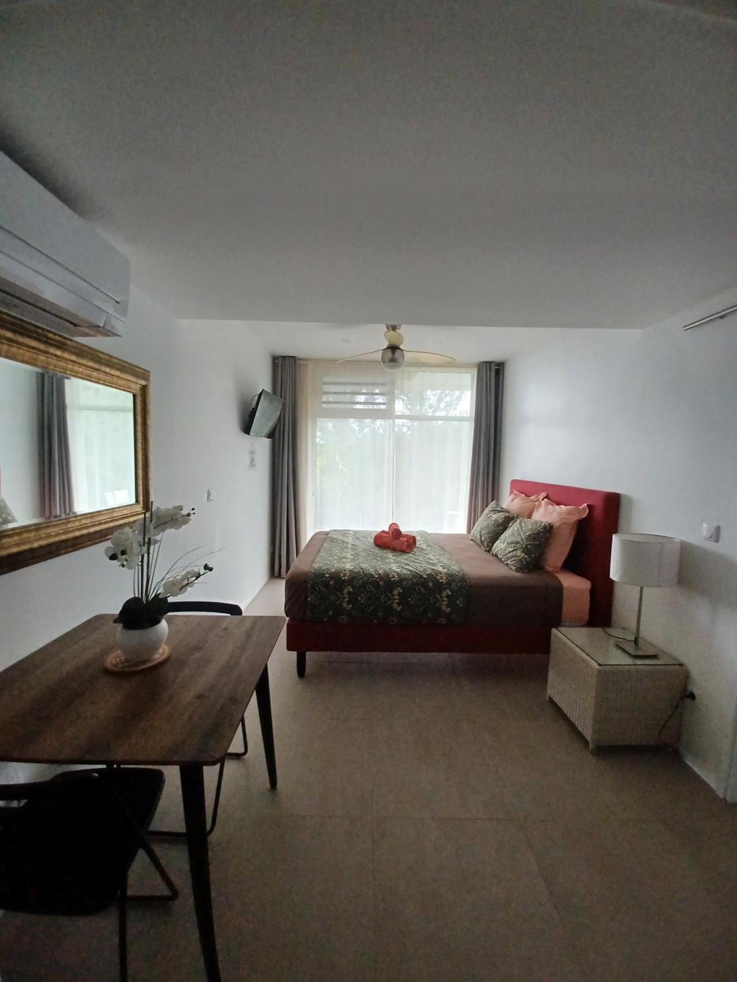 Logement Cosy Avec Piscine Et Vue Tahiti Punaauia מראה חיצוני תמונה